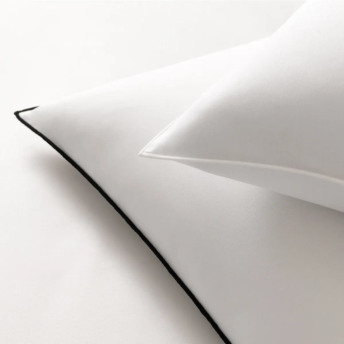 Sateen Festooned Sheets