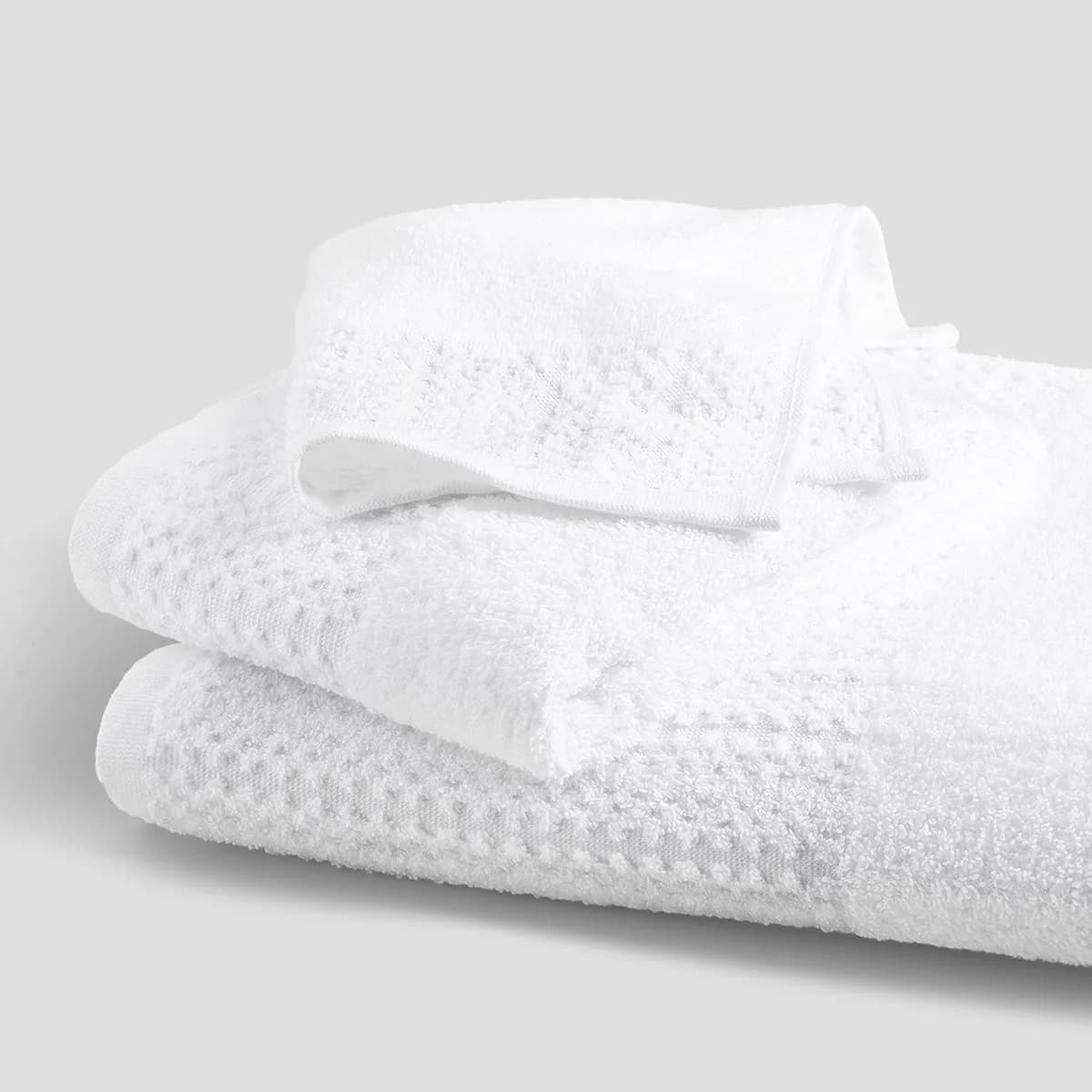 Rainfall Pattern Weight-Redistributed Towel
