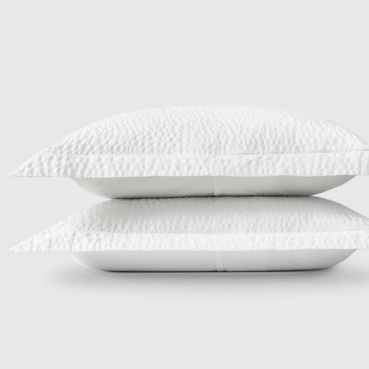 No-Iron Patterned Pillow Sham