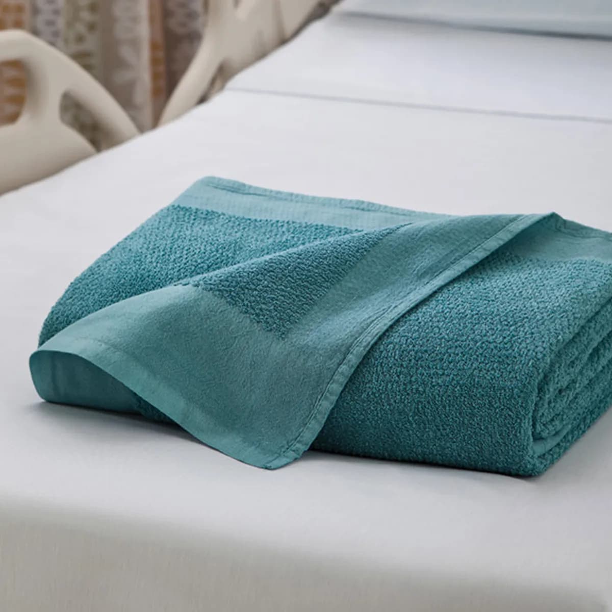 Cotton Blend Thermal Blanket
