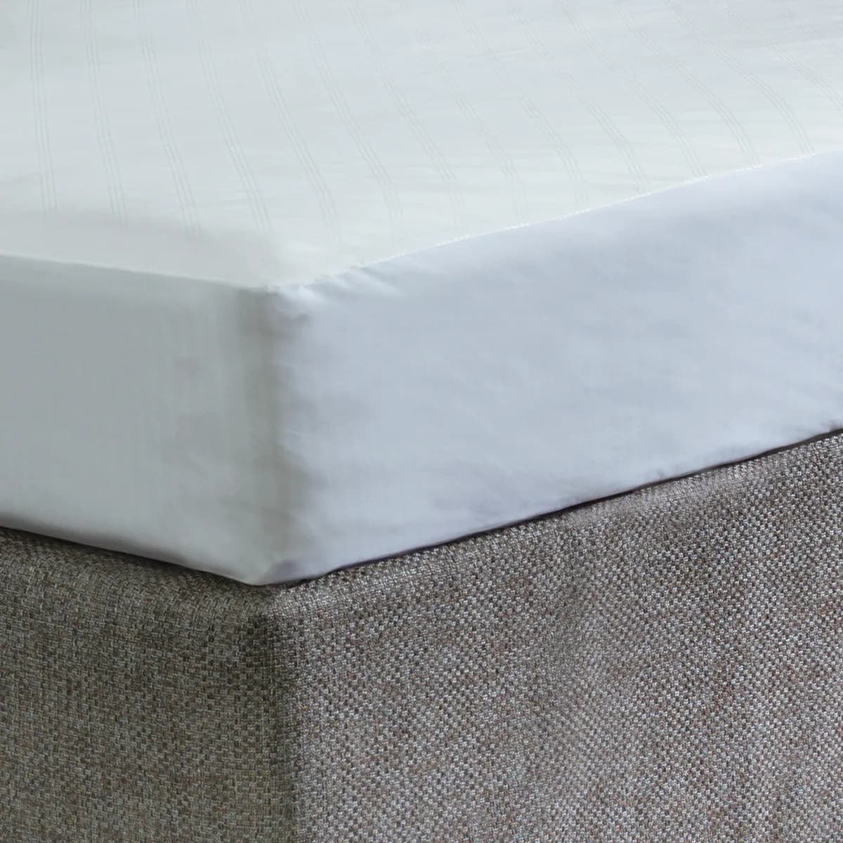 Complete Mattress Encasement
